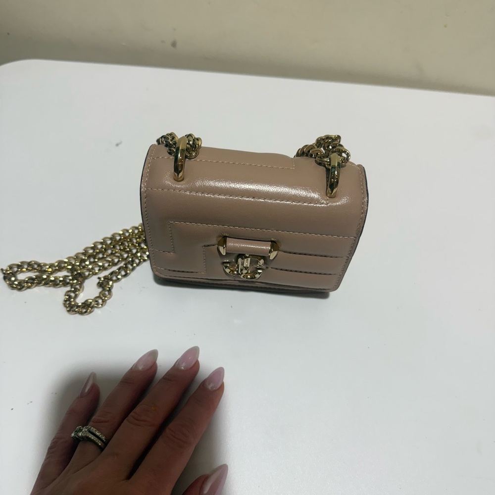JIMMY CHOO
Micro Avenue Quad Gold Chain
Shoulder Bag, New, Beige - Picture 2 of 8